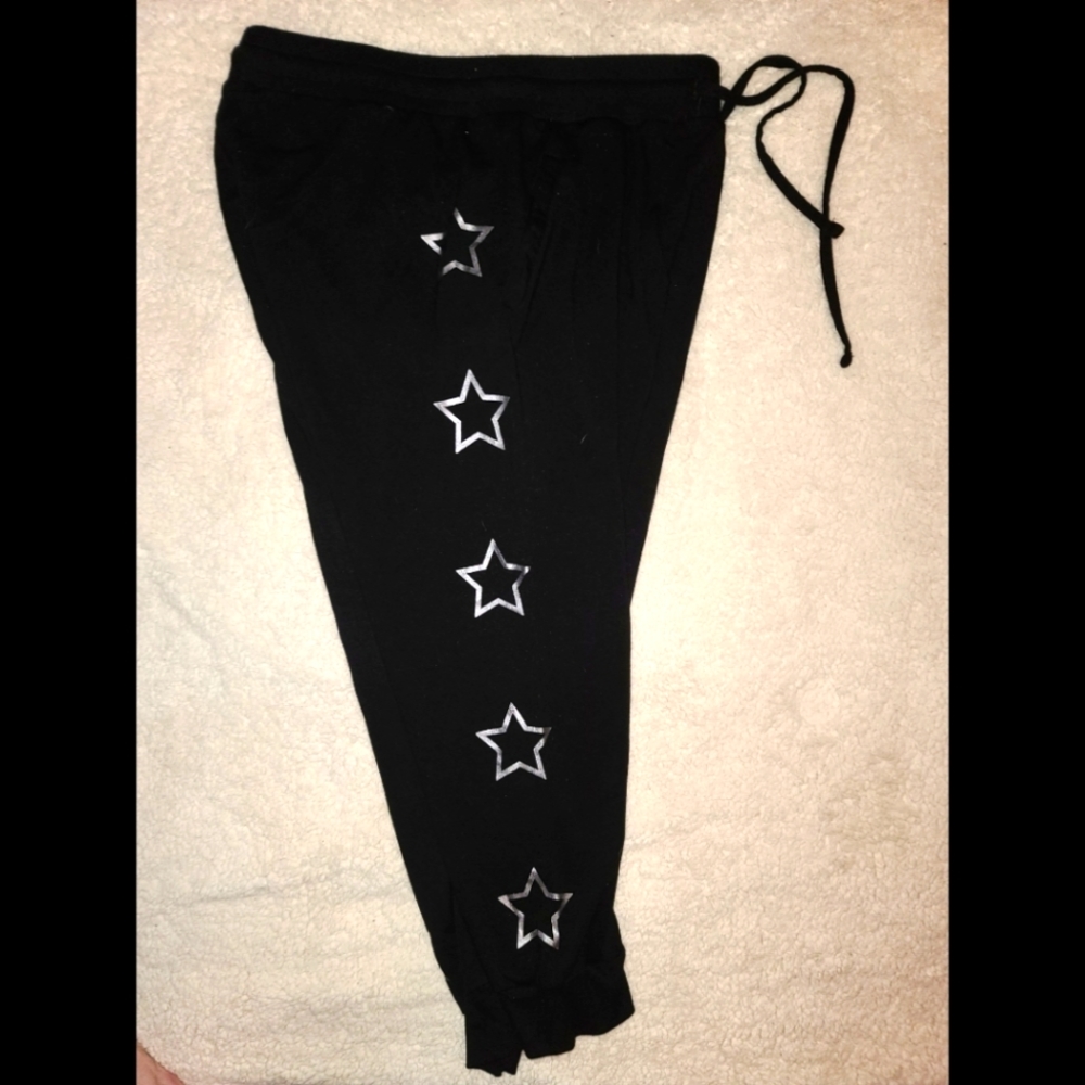 Torrid Size 1xl plus size black Capri pant joggers